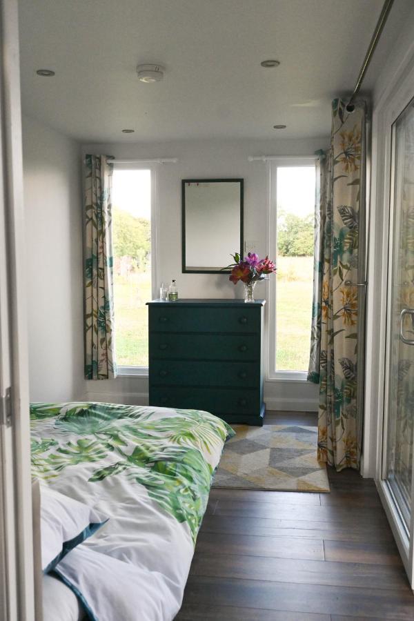 Bluebell Cabin Badsey 外观 照片